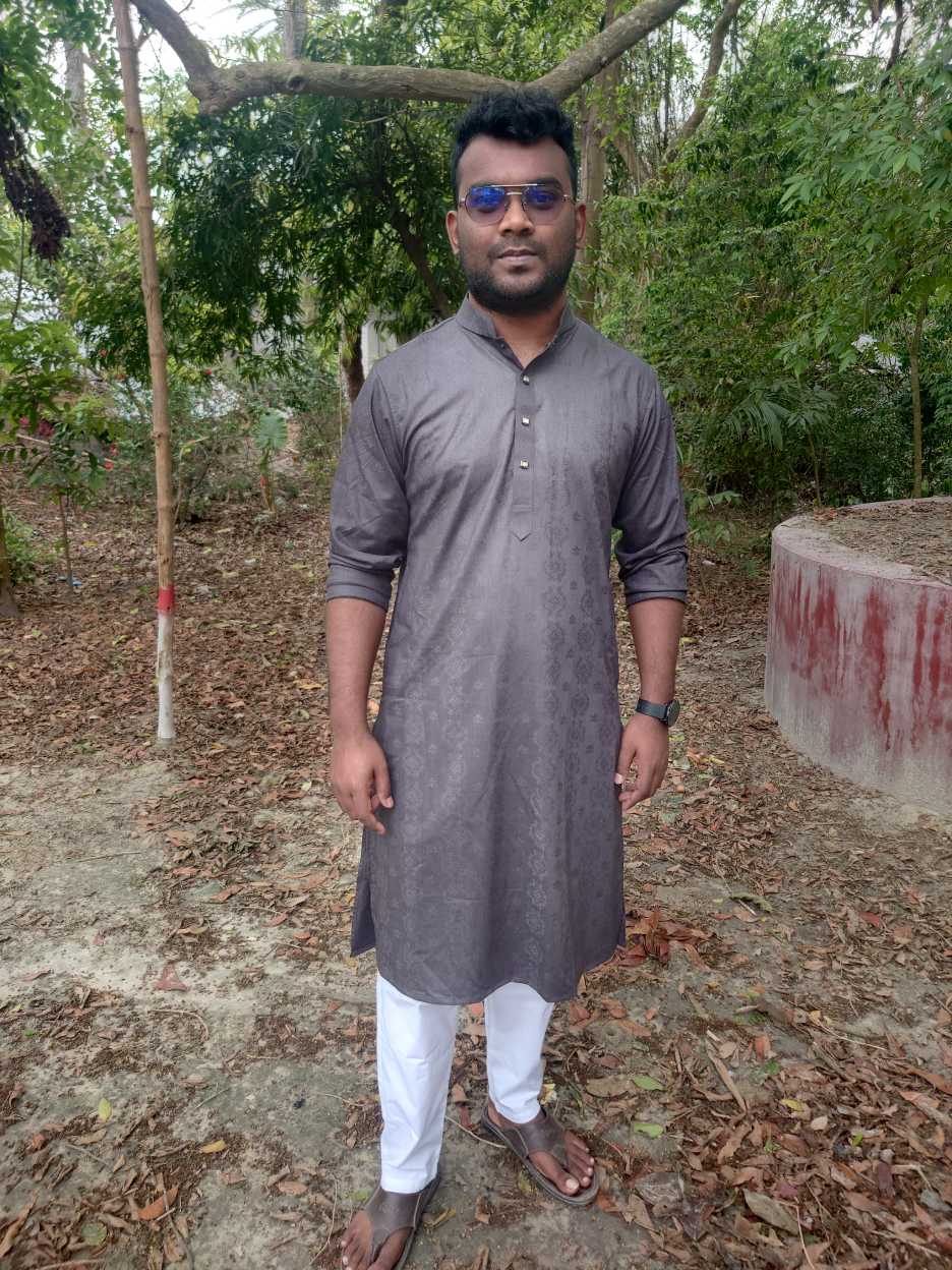 1000023113 — Random photo by Subroto Das