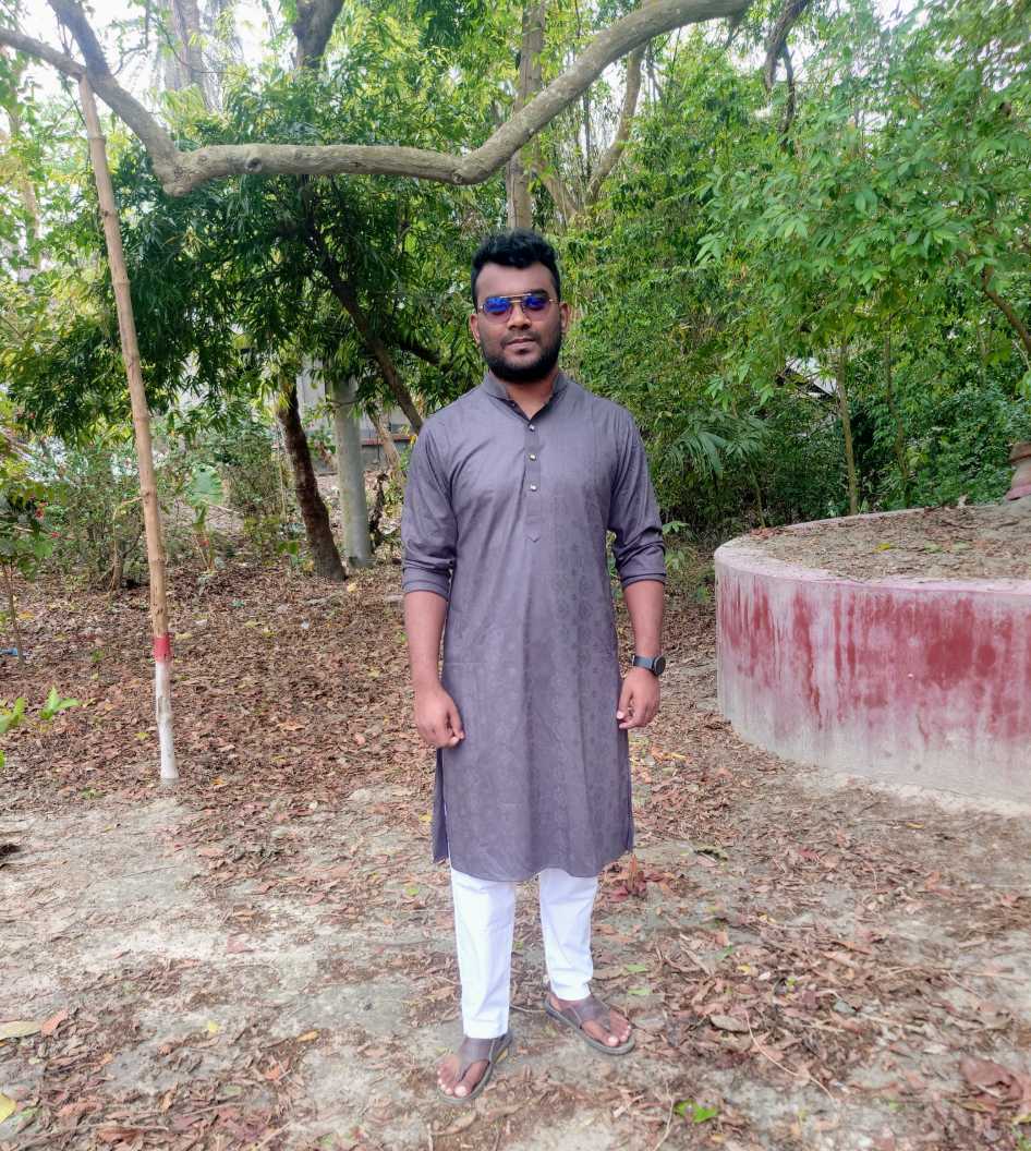 1000023114 — Random photo by Subroto Das