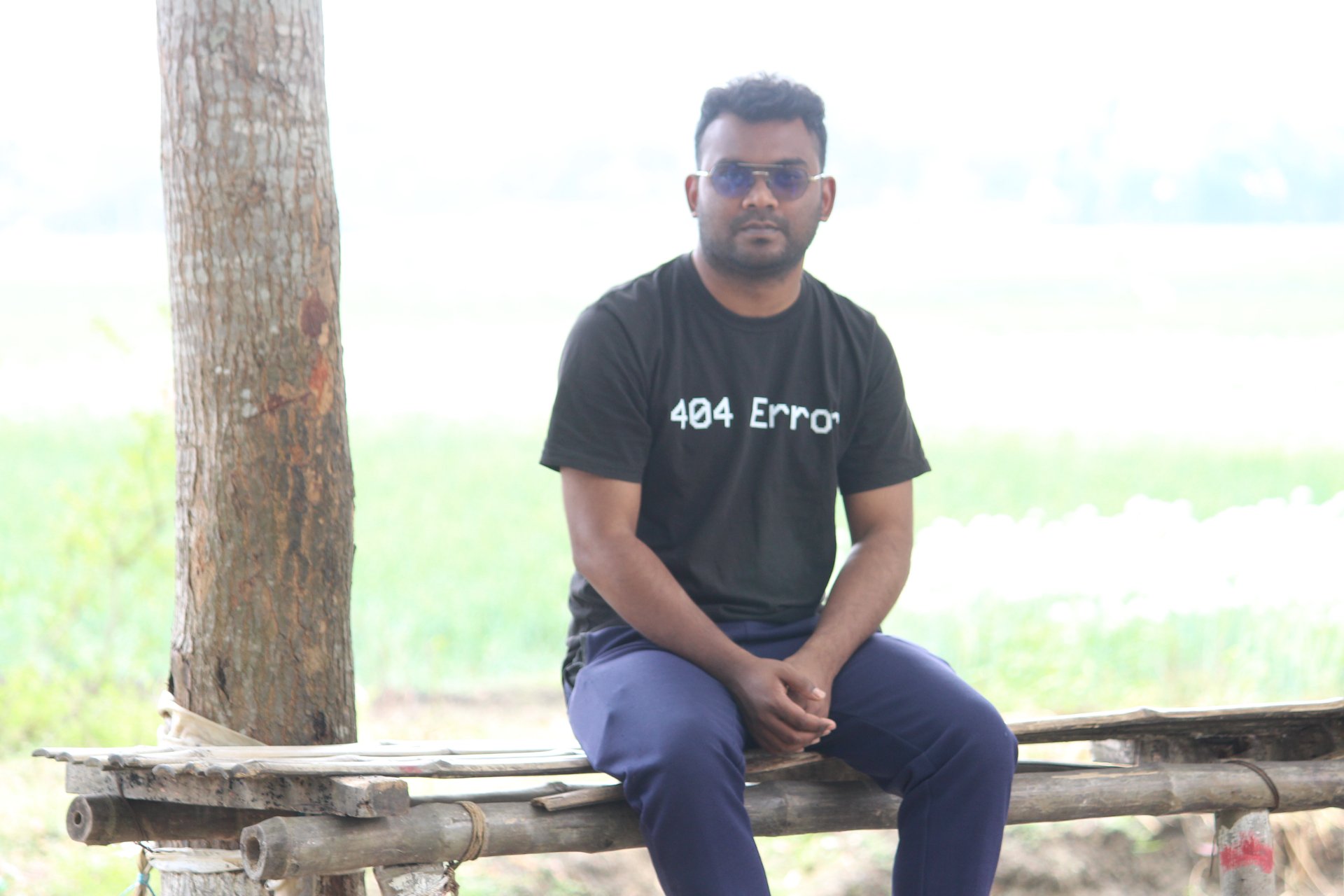 1000027101 — Random photo by Subroto Das