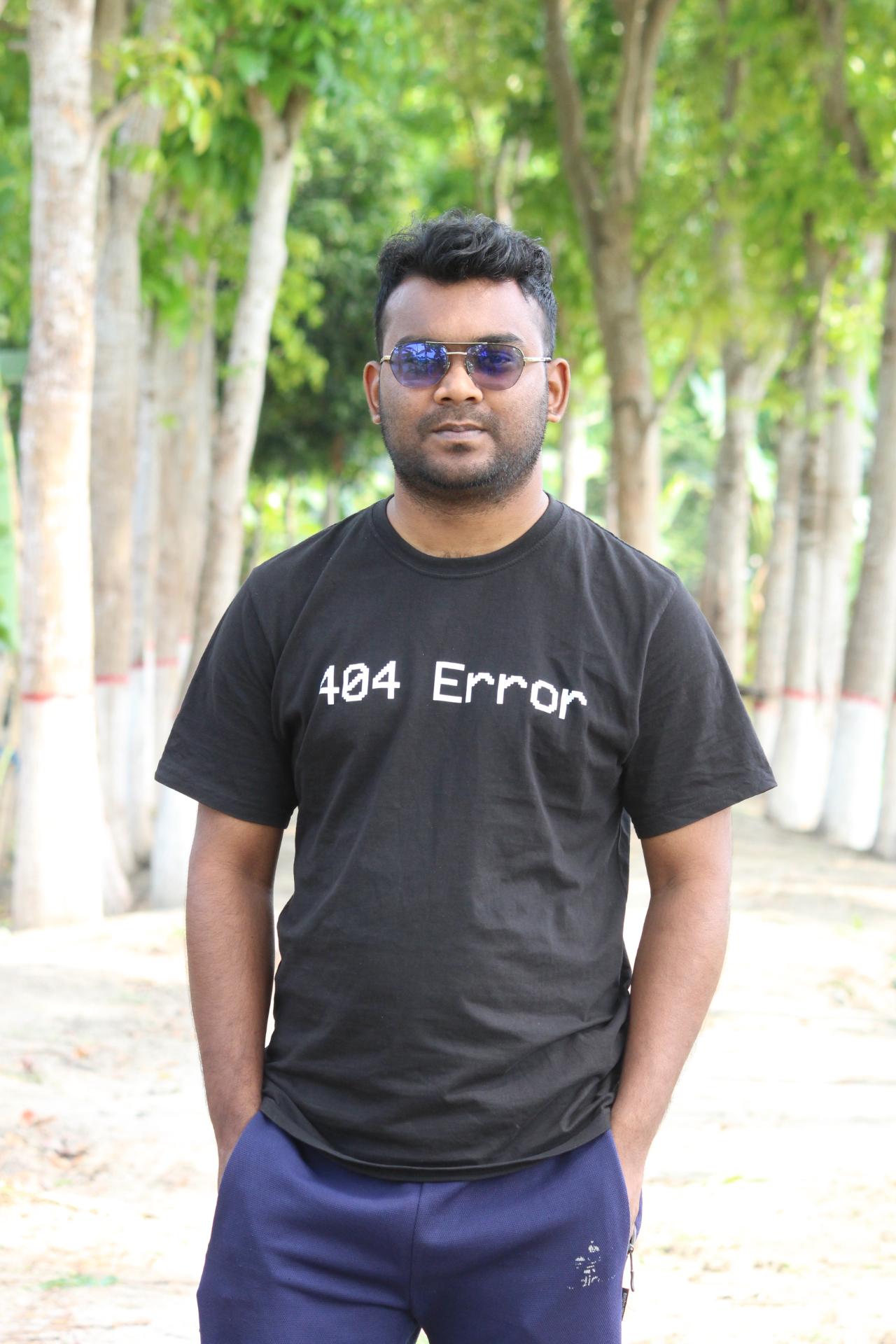 1000027119 — Random photo by Subroto Das