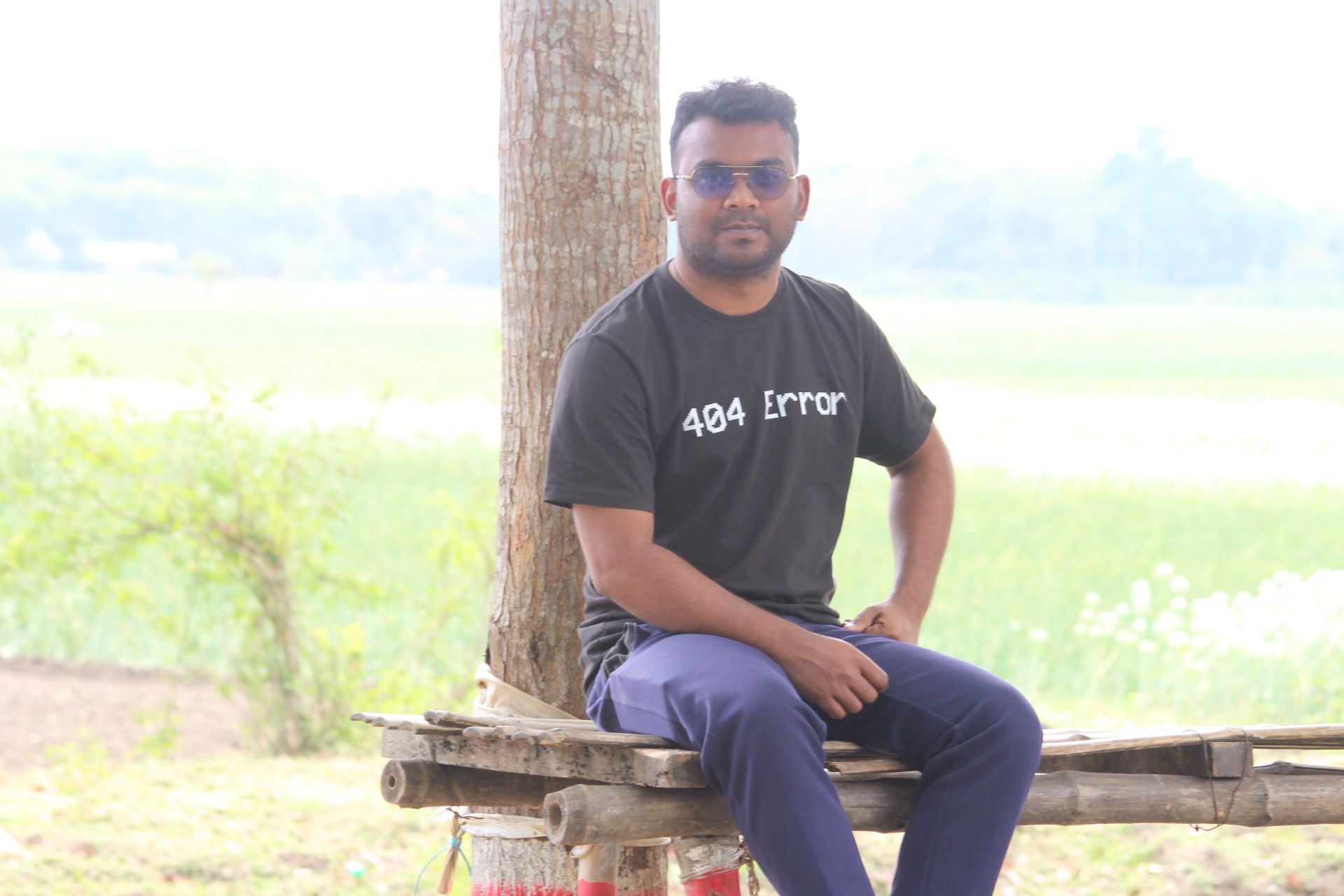 1000027134 — Random photo by Subroto Das