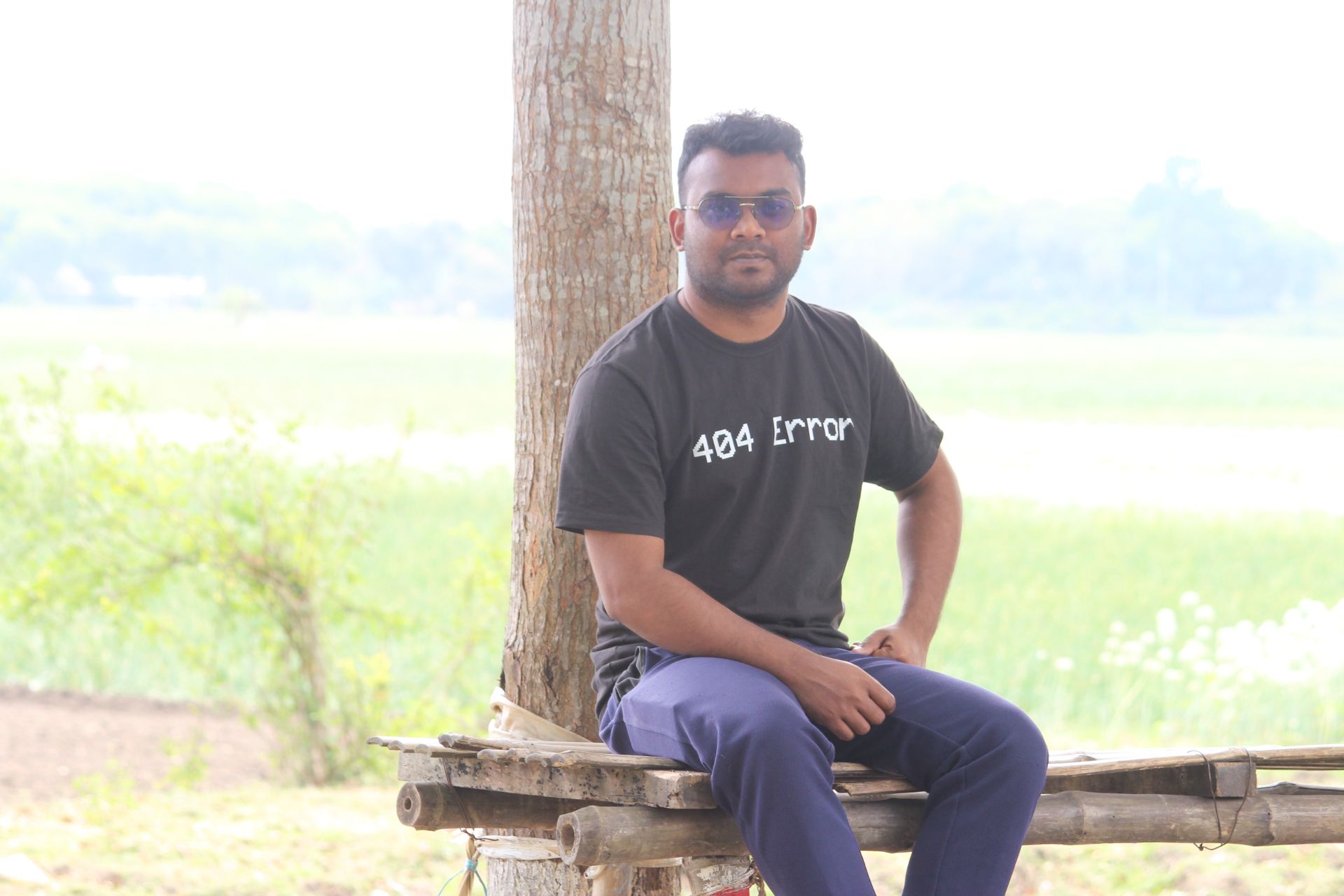 1000027148 — Random photo by Subroto Das