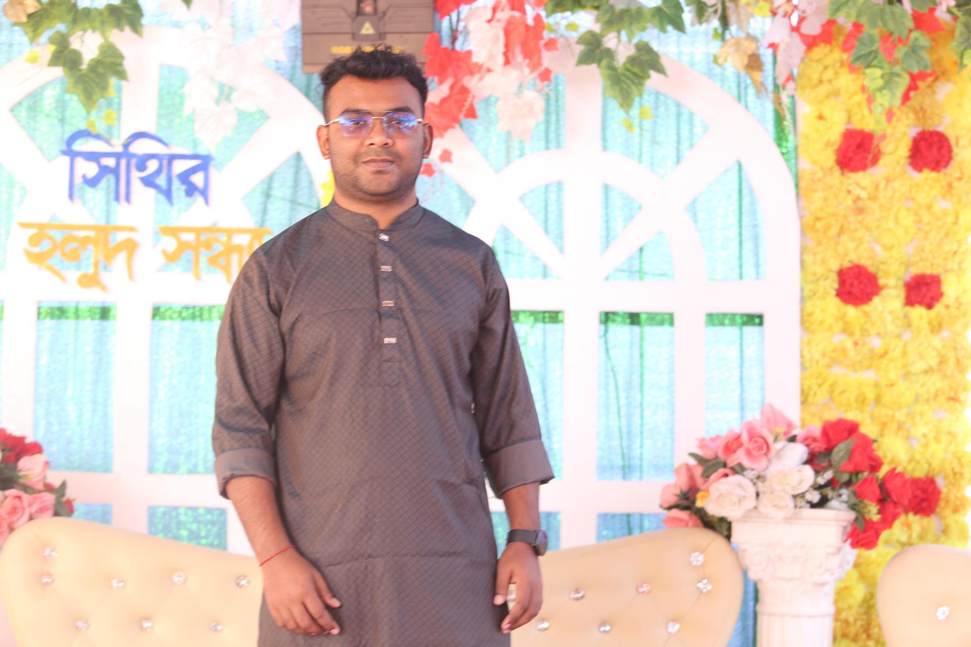 MG 8197 — Random photo by Subroto Das
