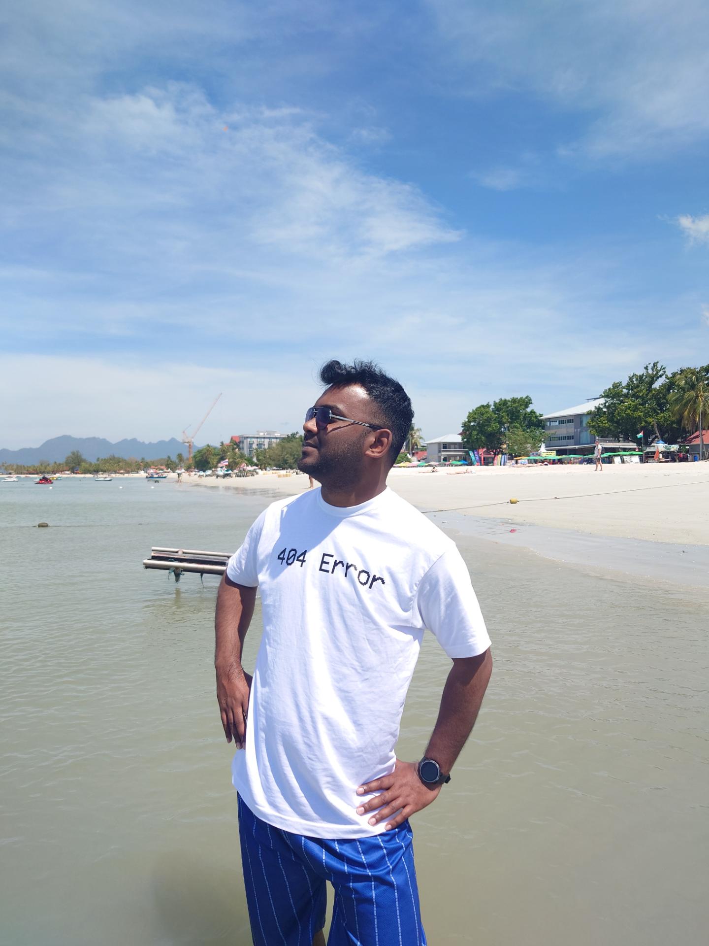 পথই গন্তব্য — Travel photo by Subroto Das