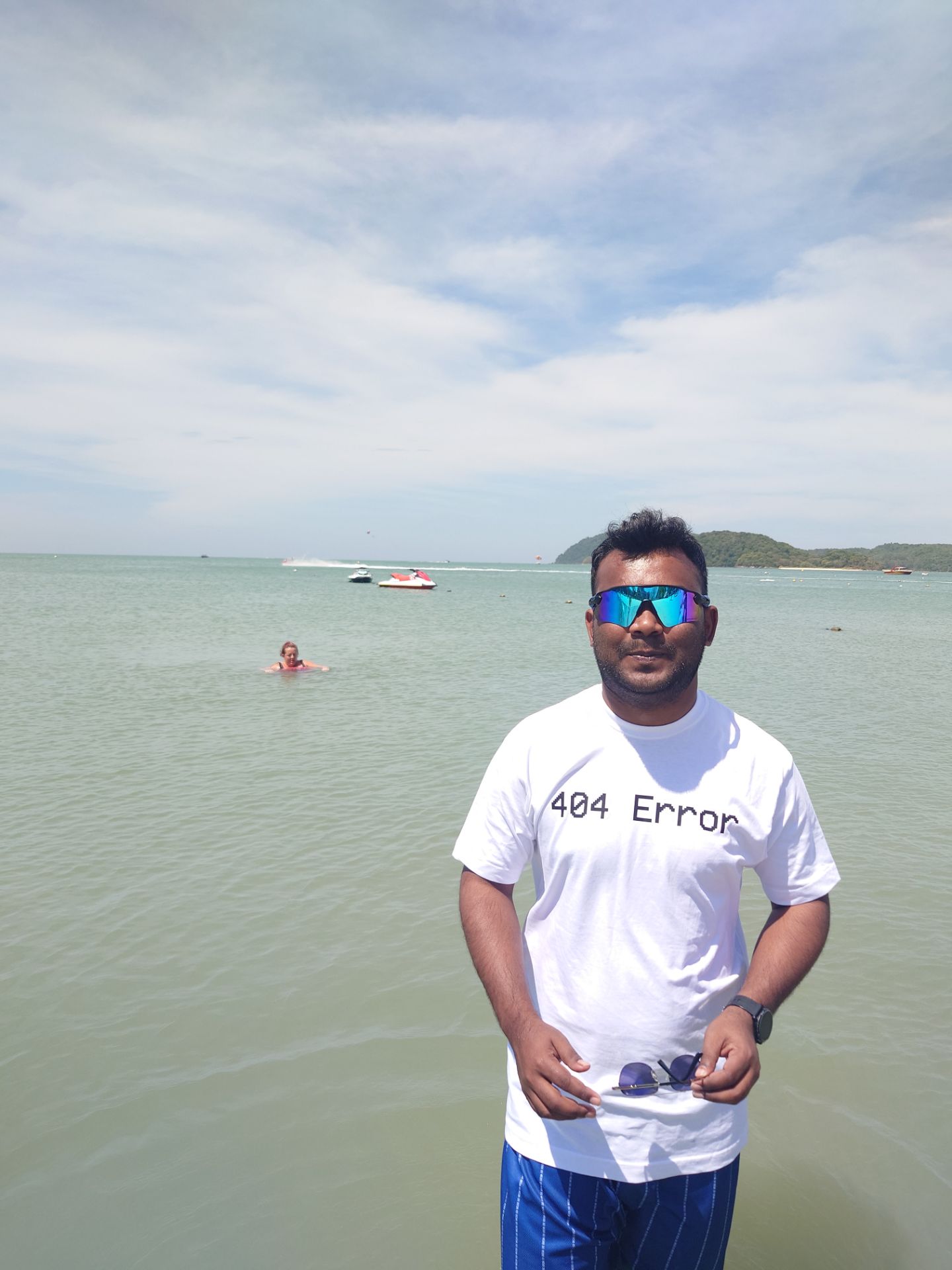 পথই গন্তব্য — Travel photo by Subroto Das