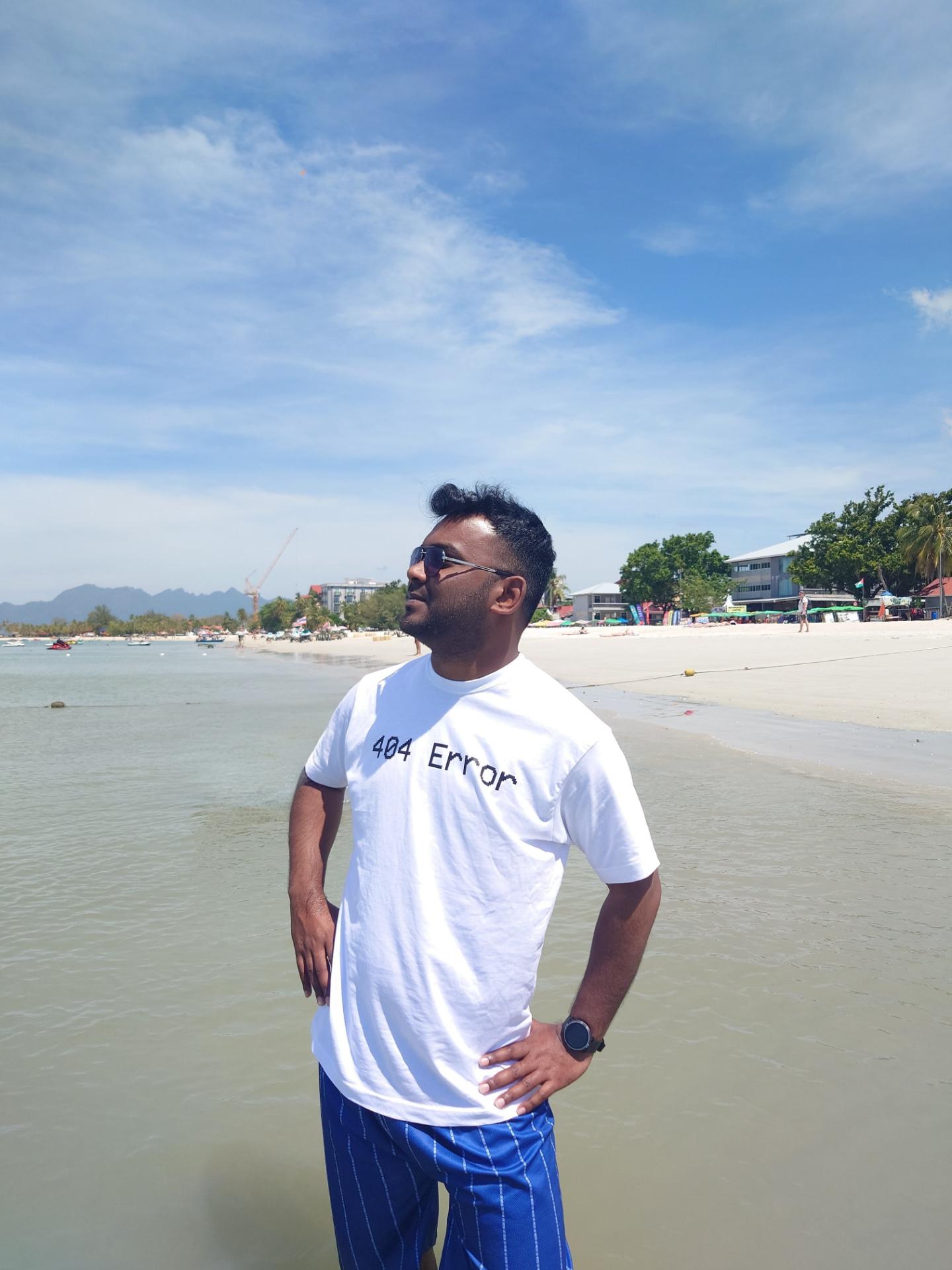 পথই গন্তব্য — Travel photo by Subroto Das