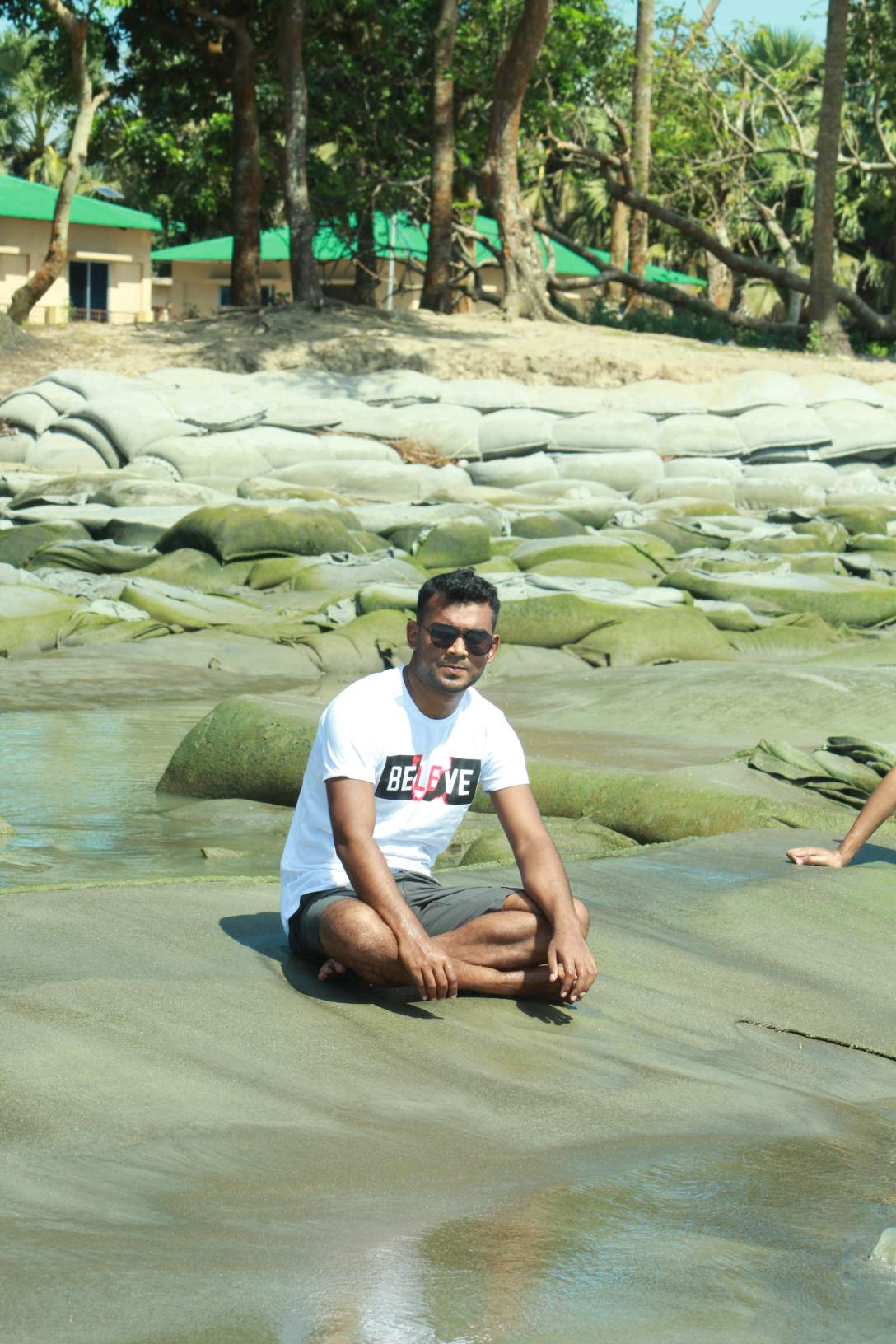 কুয়াকাটা ভ্রমণ ২০১৭ | Kuakata Sea Beach, Patuakhali | সূর্যোদয় ও সূর্যাস্তের স্মৃতি — Travel photo by Subroto Das